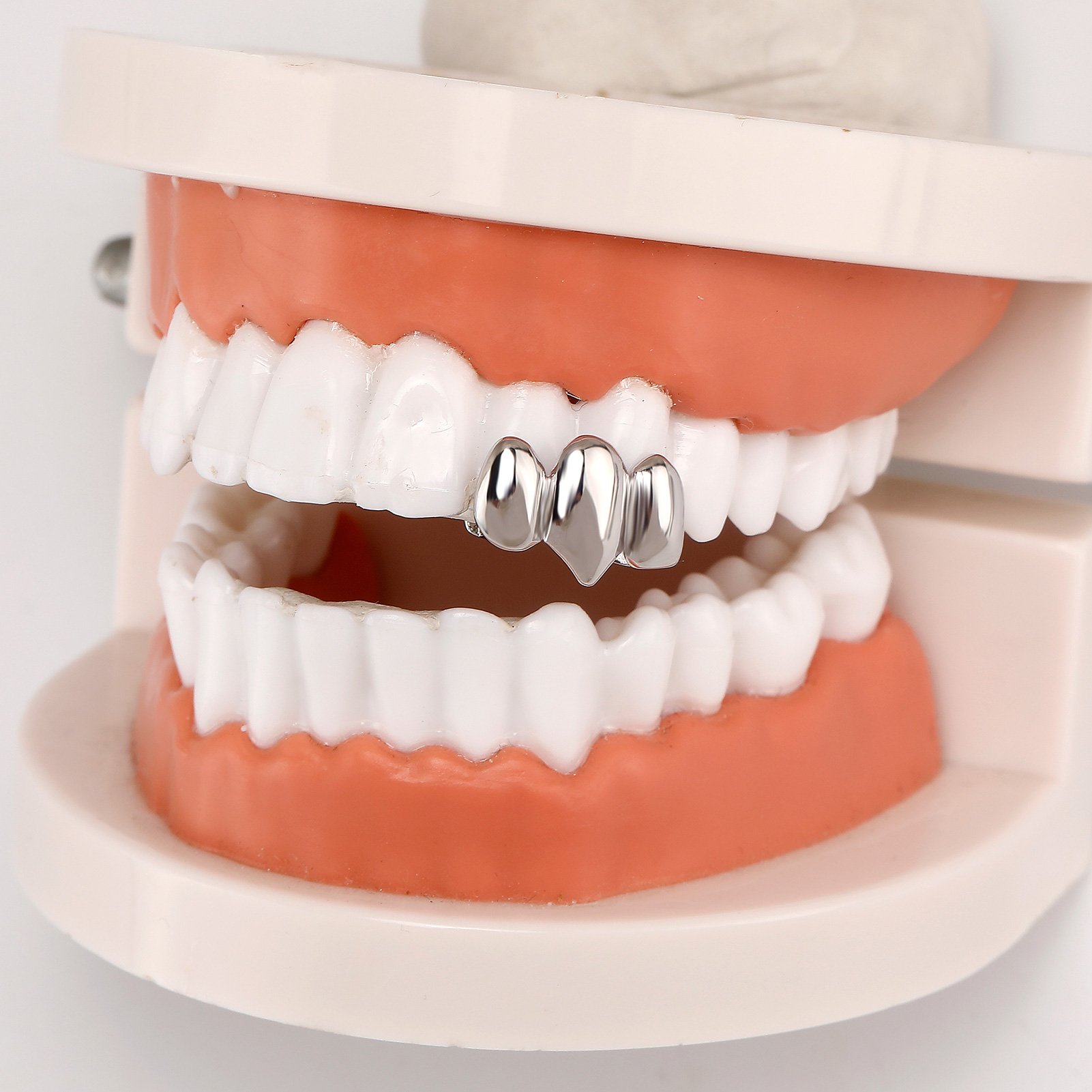 TOPGRILLZ الهيب هوب لامعة الأس - مراجعة Body Jewelry For Men وسعره