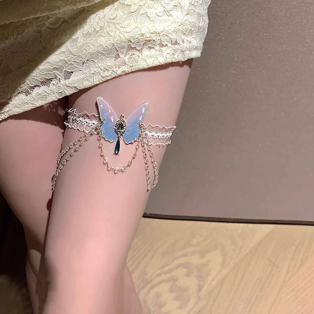 المألوف فراشة نمط مطاطا الدانت - مراجعة Body Jewelry وسعره
