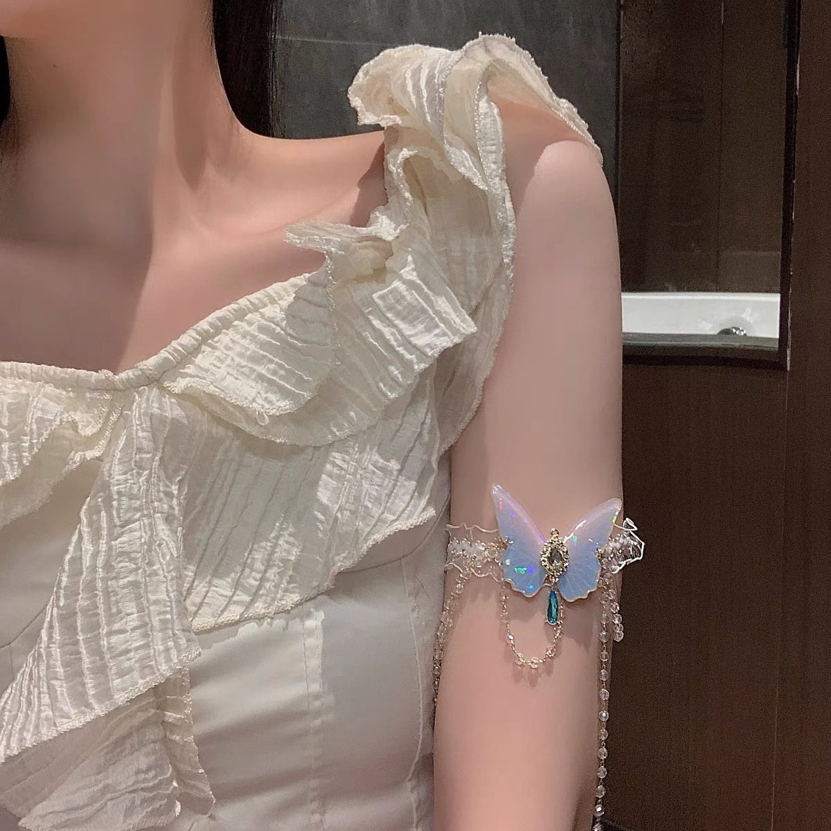 المألوف فراشة نمط مطاطا الدانت - مراجعة Body Jewelry وسعره