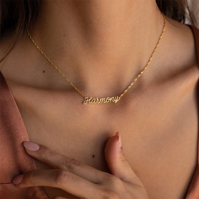اسم مخصص تموج الماء قلادة شخصي - مراجعة Body Jewelry Wholesale وسعره