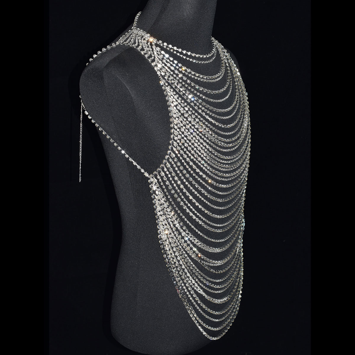 ملابس داخلية عصرية فاخرة للرجا - مراجعة Body Jewelry For Men وسعره